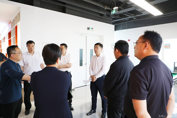 孟帅调研辖区“人才安居房”和“泉新公寓”工作推进情况